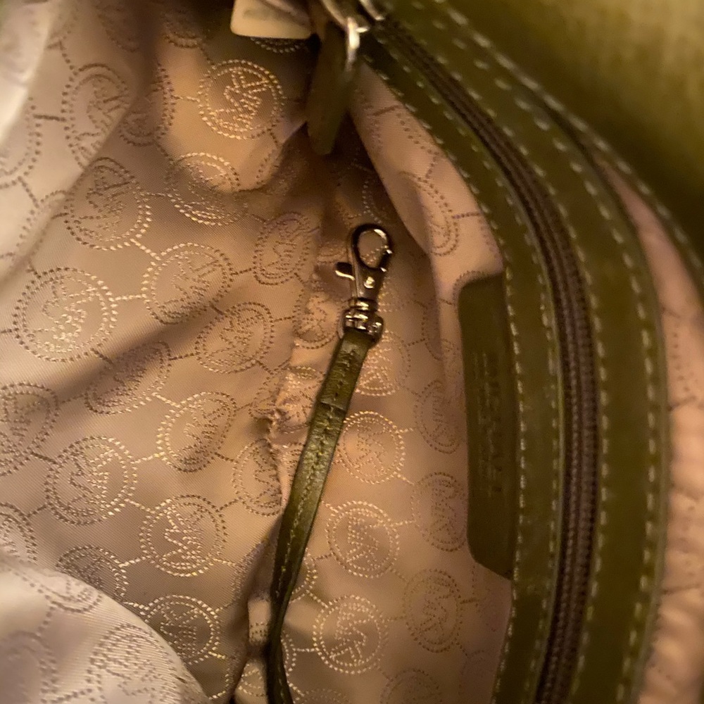 🌺Final Price w/Free Shipping🌺MICHAEL BY MICHAEL KORS (Dust Bag Added) - Picture 12 of 16